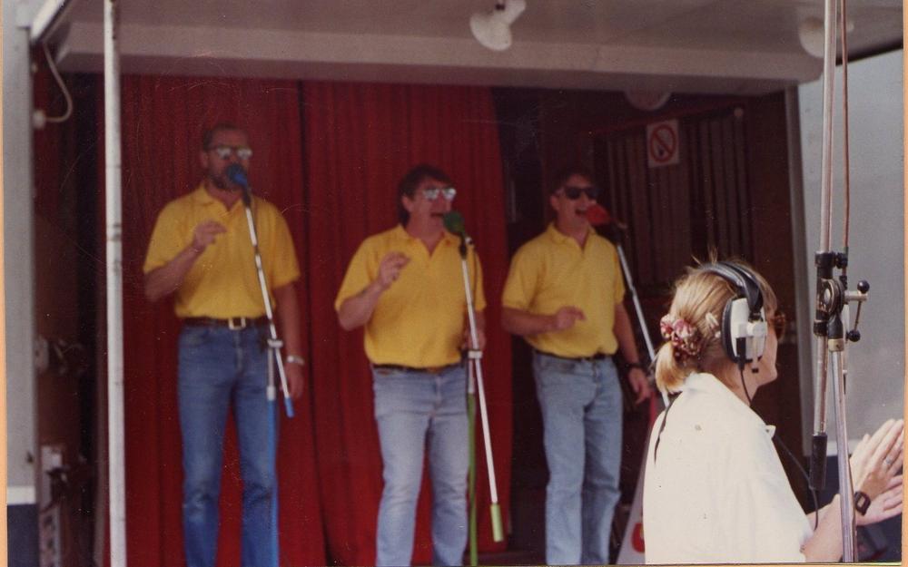 BBC-Radio-Wales-1993-The-Blackjacks.jpg