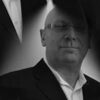 Micky Take: Solo Vocalist / Entertainer